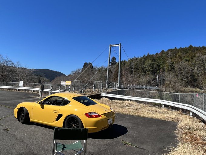 本日はイス持参😁それにしても空青すぎる👍👍☀️ 