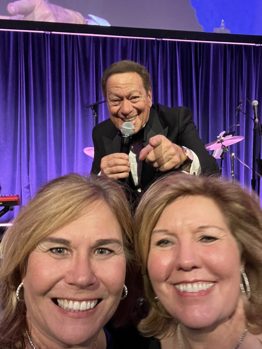 patentlycool's tweet photo. @JrzyJoePiscopo Loved you and your son rockin’ it at 24 Karat Club tonight!  So fun! https://t.co/SL47OYSKKq