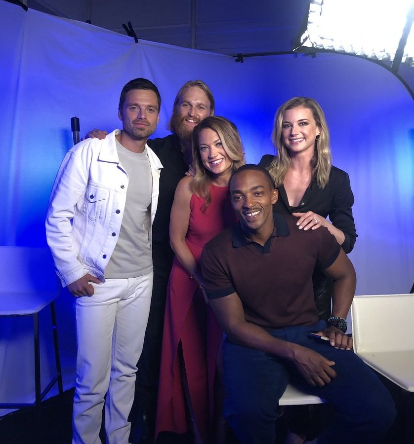 EyeSeresin's tweet image. วันนี้ครบรอบ 2ปี #TheFalconAndTheWinterSoldier ซีรีย์เปิดตัวกัปตันอเมริกาแซมวิลสัน และคู่หูบัคกี้ บาร์นส์ พร้อมตัวละครใหม่ US Agent / Joaquín Torres เริ่มสตรีมตอนแรก 19 มีนาคม 2021 เผลอแป๊บเดียวแคป4จะเริ่มถ่ายแล้ว ก็ได้แต่หวังว่าจะได้เจอแก๊งนี้ในหนังแบบครบทีม