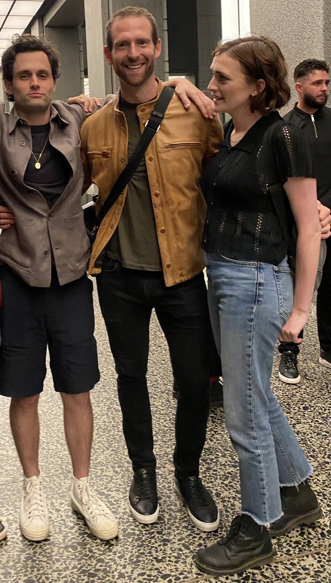 CraigMcGinlay's tweet image. These legends. Fun times. Check out Part 2 of Season 4 now @YouNetflix @netflix @PennBadgley #YOU #Netflix #HelloYOU #PennBadgley #CharlotteRitchie