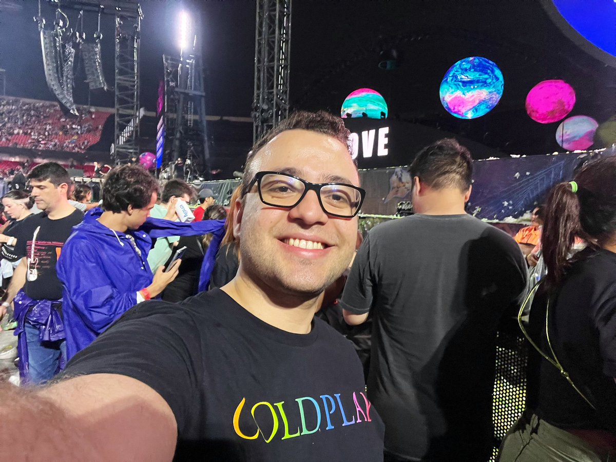 samuelcardsa's tweet photo. @coldplay Unforgettable! Brasil loves u so much and you’re welcome always to spread the magic https://t.co/c6IW54pezL