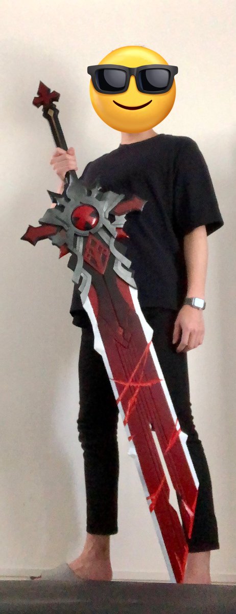 hertzmu's tweet photo. "狼の末路"作成いたしました
170cm超えの大きさで、作ったものの中で1番大きいです

wolf's gravestone

#原神コスプレ https://t.co/TnKa5OeHzx