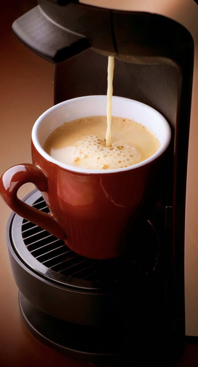 suazo_hope's tweet photo. Coffee + good company = the perfect Saturday night 👥☕️ #coffeeandchats #SaturdayNightPlans #coffeetime #coffeehacks https://t.co/FALRVk9SFF
