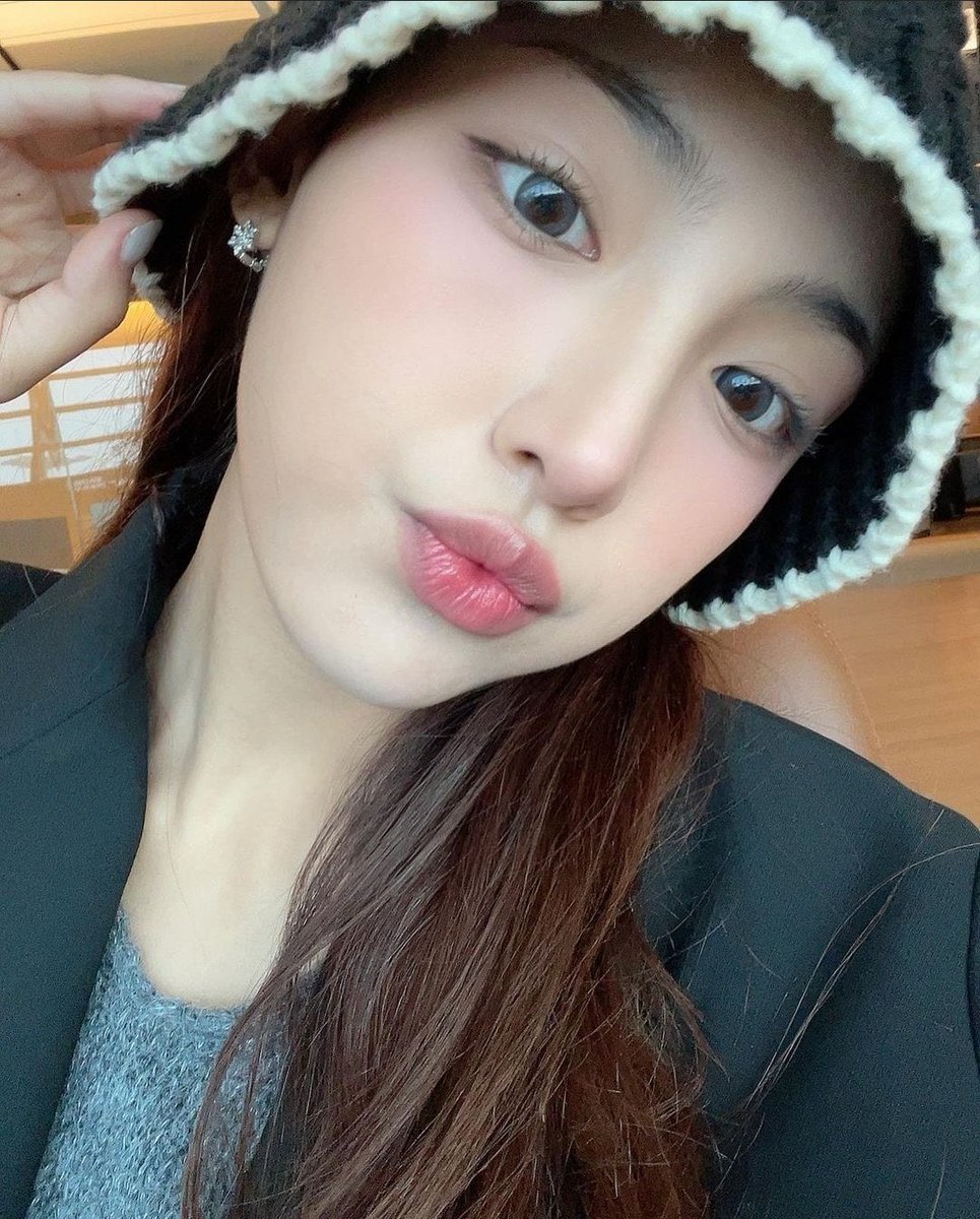 chowonpic's tweet photo. #초원 https://t.co/tJxkWd8lff