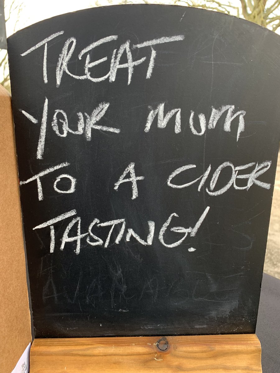 CiderWoodman's tweet image. Treat your Mum to a bouquet of cider this Mother’s Day! You can find us at Markets at The Unicorn Hotel #cider #Gunthorpe #propercider