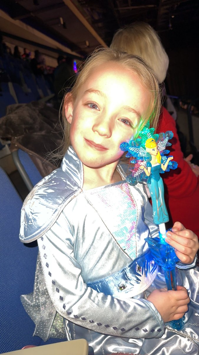 Jamie_LeeLatham's tweet photo. #disneyonice https://t.co/H36JQETPFN