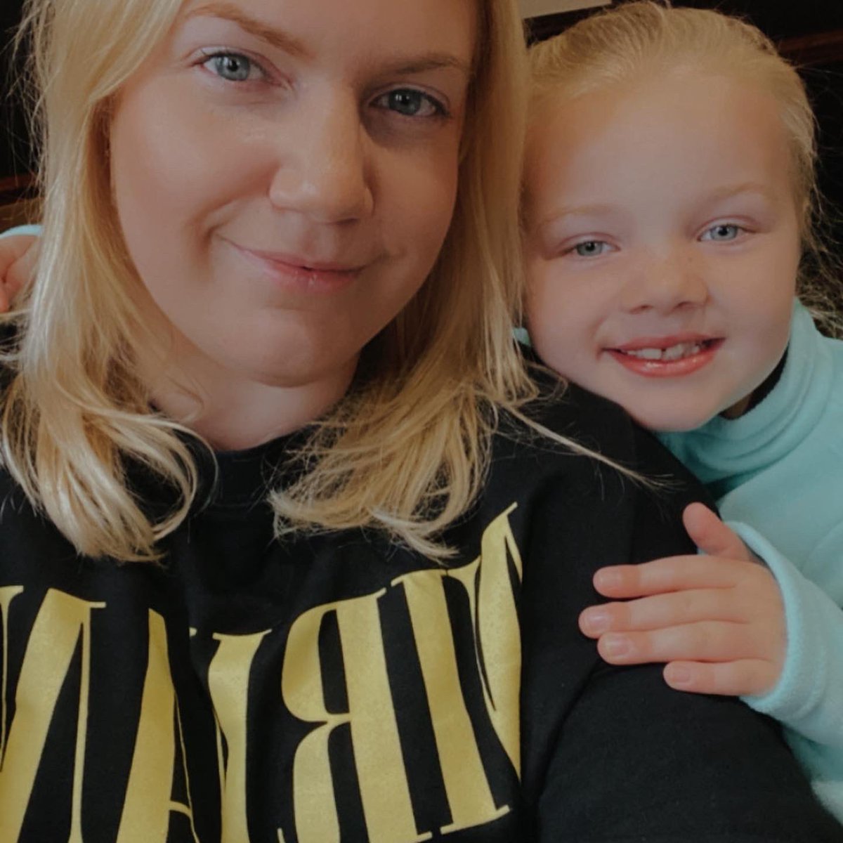 amyeajohnson's tweet photo. So thankful to have such strong women to help me navigate the minefield that is motherhood 💪🏼 and equally thankful to the two weirdos that made me ‘Mummy’ 🤍🤍 https://t.co/ENvA5Jwm8Y