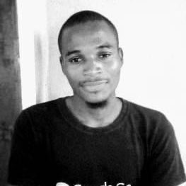 Real_Olajide's tweet photo. #EyeBee 👁️ 🐝 https://t.co/m7bFAFwaHV