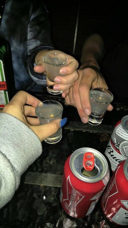 elifgizem41's tweet photo. Barlar sokağı izmit 💓💓 #izmitmerkez #izmitsex #liselisex #istanbul #karaköy #taksimaktif #esenyurt #aksaray #eminönü #tarlabaşı #ortaköy #beşiktas #tuzlaaktif https://t.co/psat9JNDFA