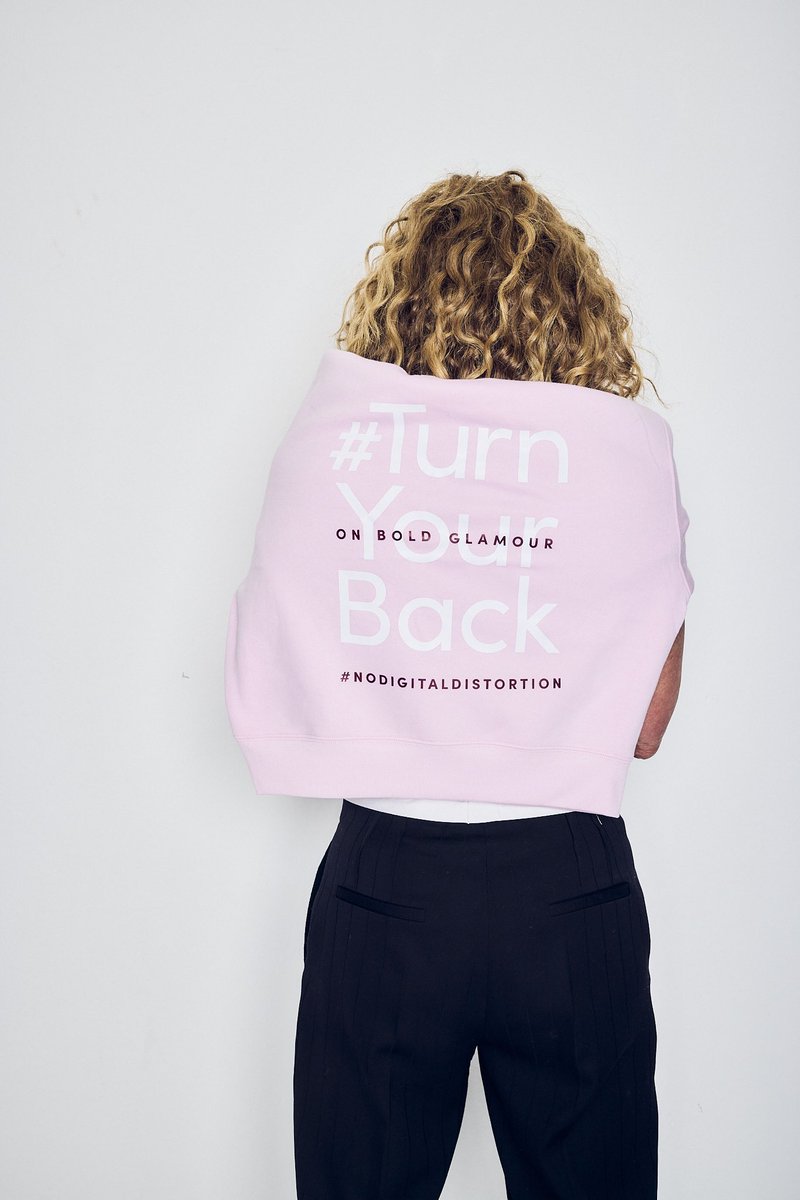 kellyhoppen's tweet photo. No filter should tell you how to look.

Help reverse the damage. 

#TurnYourBack on the Bold Glamour filter and digital distortion. Real beauty is bold. 

@Dove #RealBeautyIsBold #Dove #LetsChangeBeauty #NoDigitalDistortion #BeautyCommunity #SelfEsteem https://t.co/lU2MHzJq3t