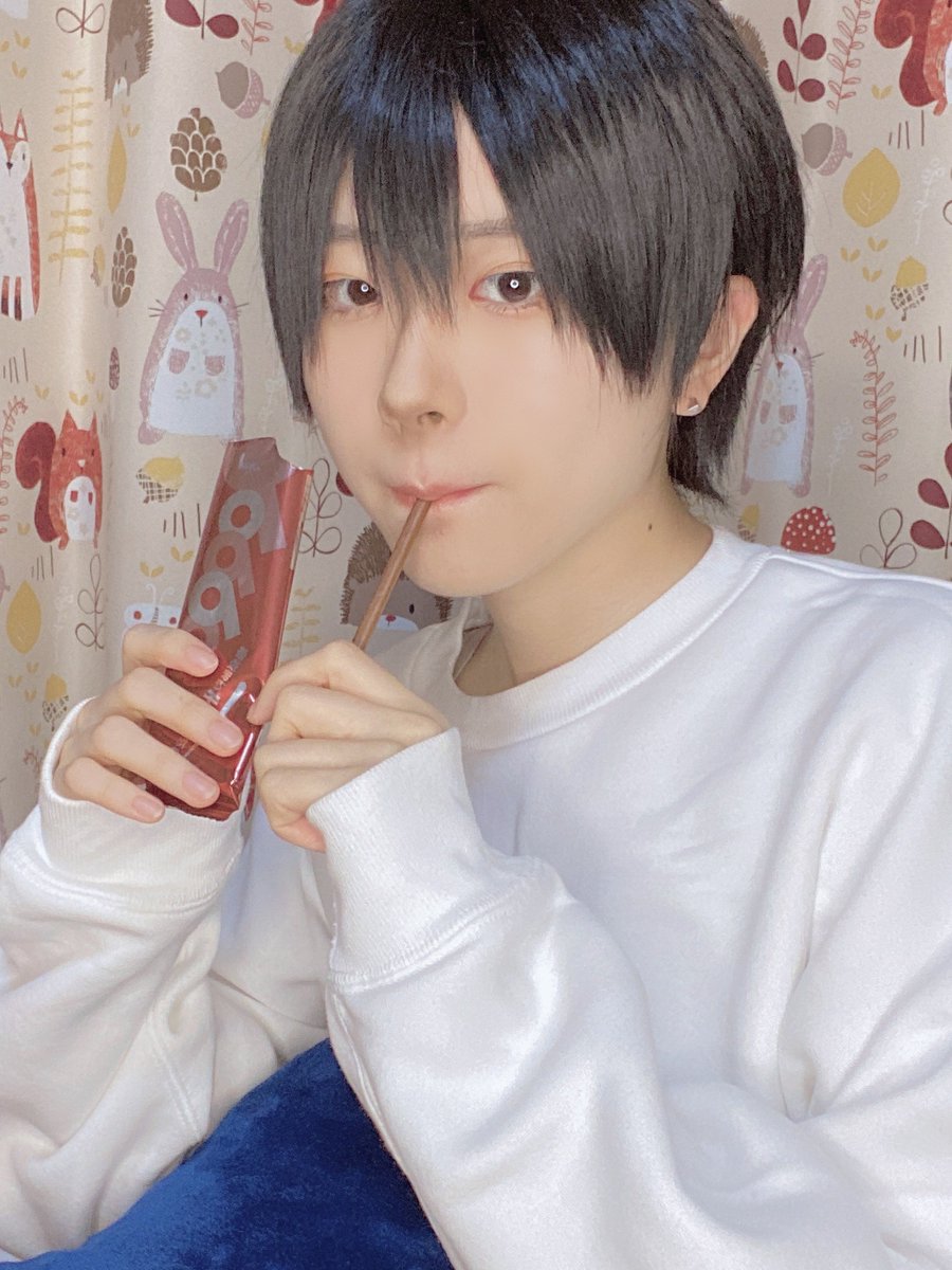 YMaK718's tweet photo. 🍫💤🍼 https://t.co/hKNhjiGm64