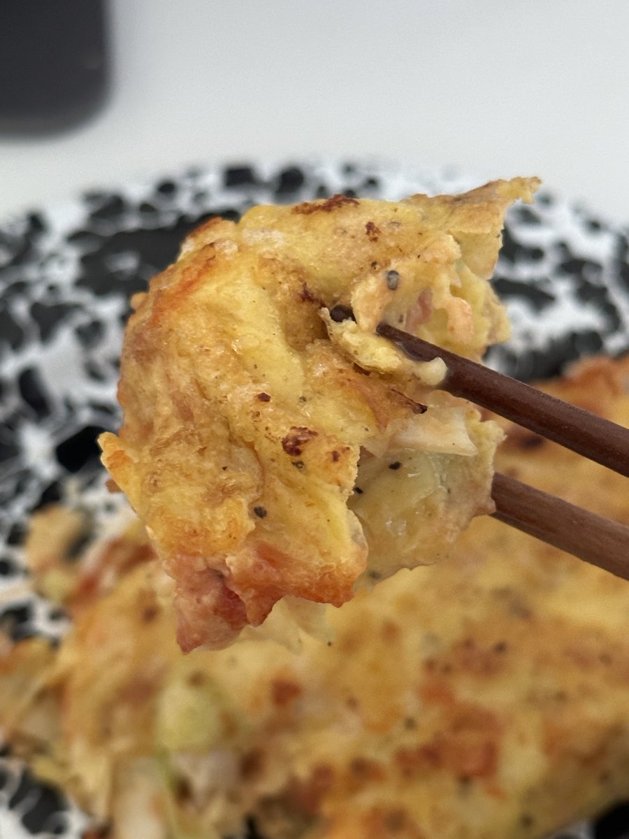 오늘 만들어먹은거 볼 사람
이게 머냐면
라이스페이퍼 양배추 토스트 예요