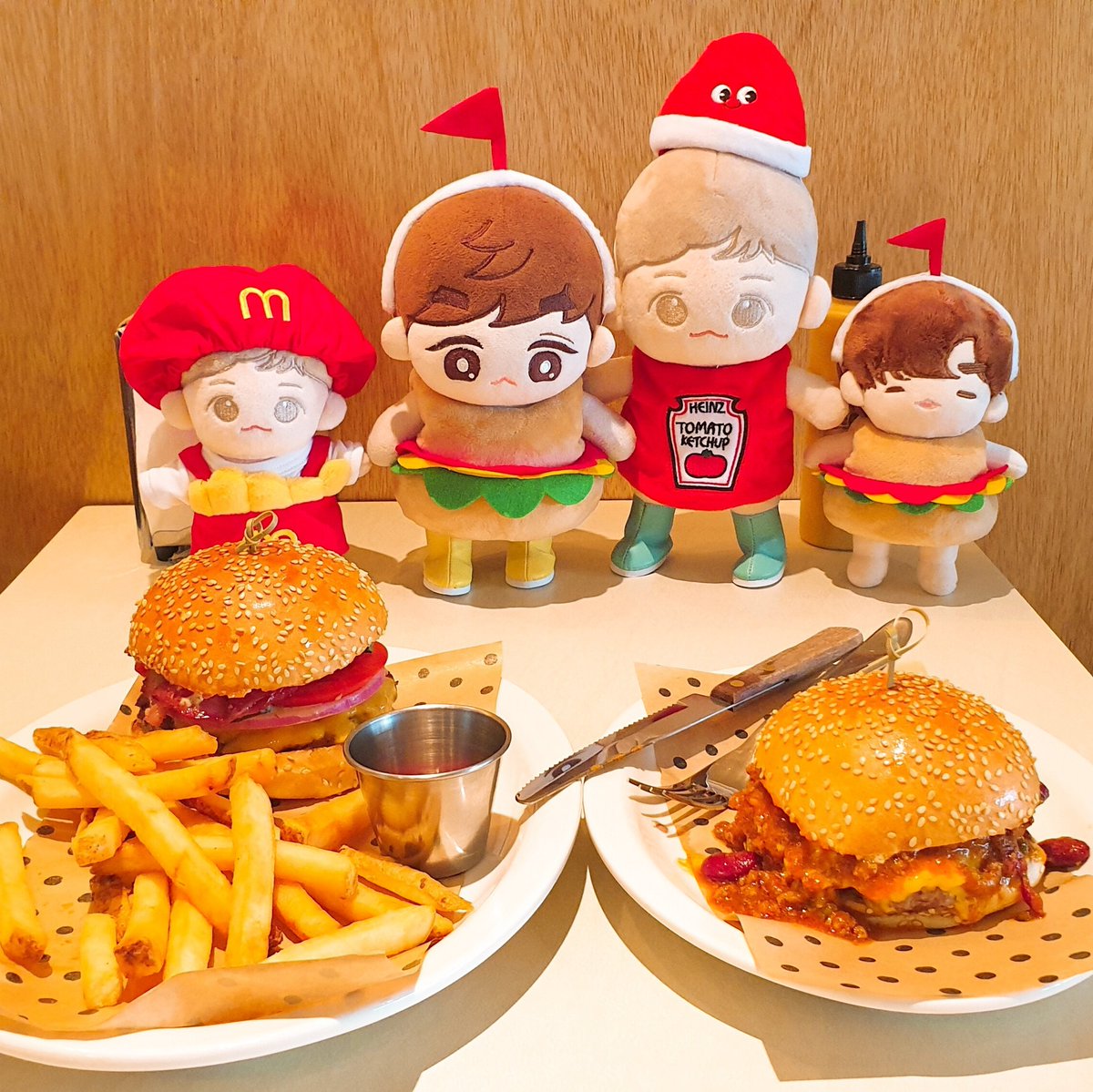 20cm 인형옷 악세서리 양도

케챱고백 7,000원

하자없음, 착용후 세탁
편택 3,200원 반택 1,800원
지퍼백에 개별 포장

옾챗 open.kakao.com/me/zzageun_minu
캡쳐해서 톡 보내주시면 정확한 확인이 가능합니다. 디엠, 멘션은 확인 어렵습니다. 

#인형옷양도 #솜인덕장터