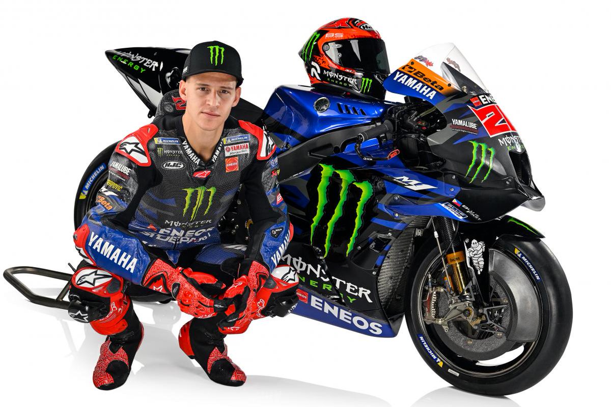 jonilonomulia's tweet photo. Sejarah untuk pertama kali dalam 4 musim terakhir ada 4 orang beda yang jadi juara dunia MotoGP.
2019: @marcmarquez93
2020: @JoanMirOfficial
2021: @FabioQ20
2022: @PeccoBagnaia
💻: https://t.co/zGNGPlmaVl
📸: @MotoGP
#MotoGP2023
#DiskusiMotoGP
#AMJLM https://t.co/ndgBkoZuaS