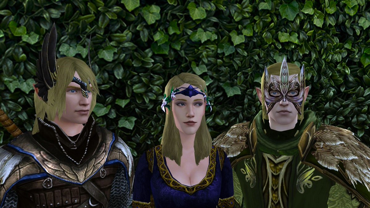 LOTROscreens's tweet photo. Enjoying the hedge maze at the Spring Festival! #LOTRO https://t.co/k4RjbN71eF