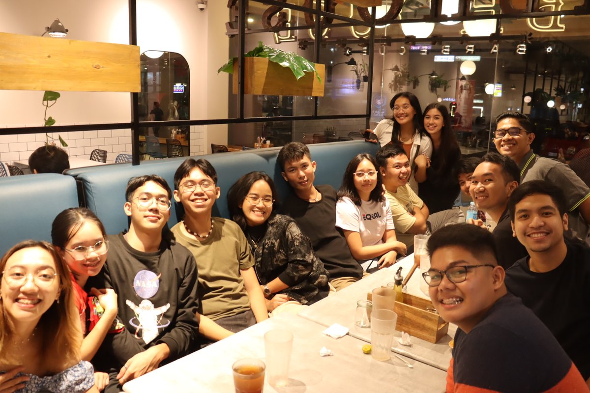 uscches's tweet photo. Welcoming the newbies 🥳 https://t.co/WhdpqkIEFR
