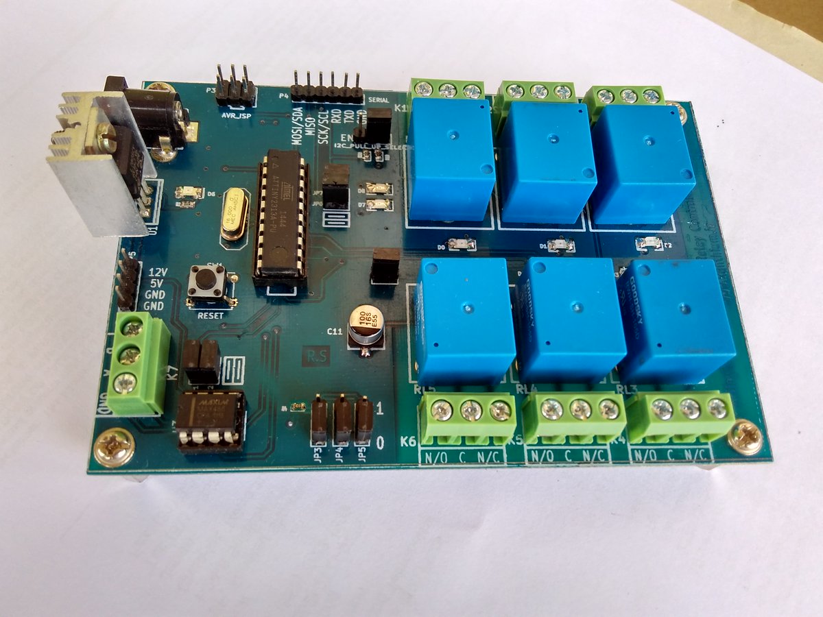 PerenialDev's tweet image. Old Work,#ATtiny2313 based 6 channel relay control board with #RS485

Plugging my YT channel here youtube.com/@XanthiumIndus…

#embdded #Arduino #dotnet #Python #pythonprogramming #instructables #ElectronicsTwitter #RaspberryPi #RaspberryPiPico