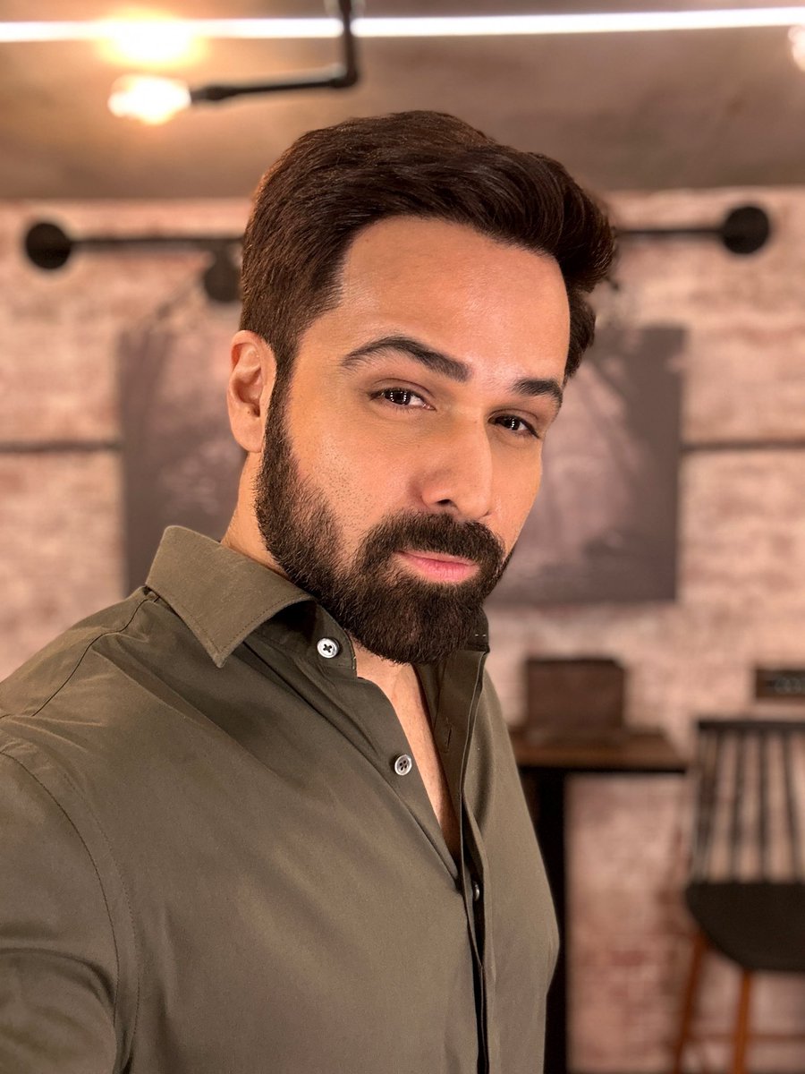 emraanhashmi's tweet image. Ready set shoot 📸