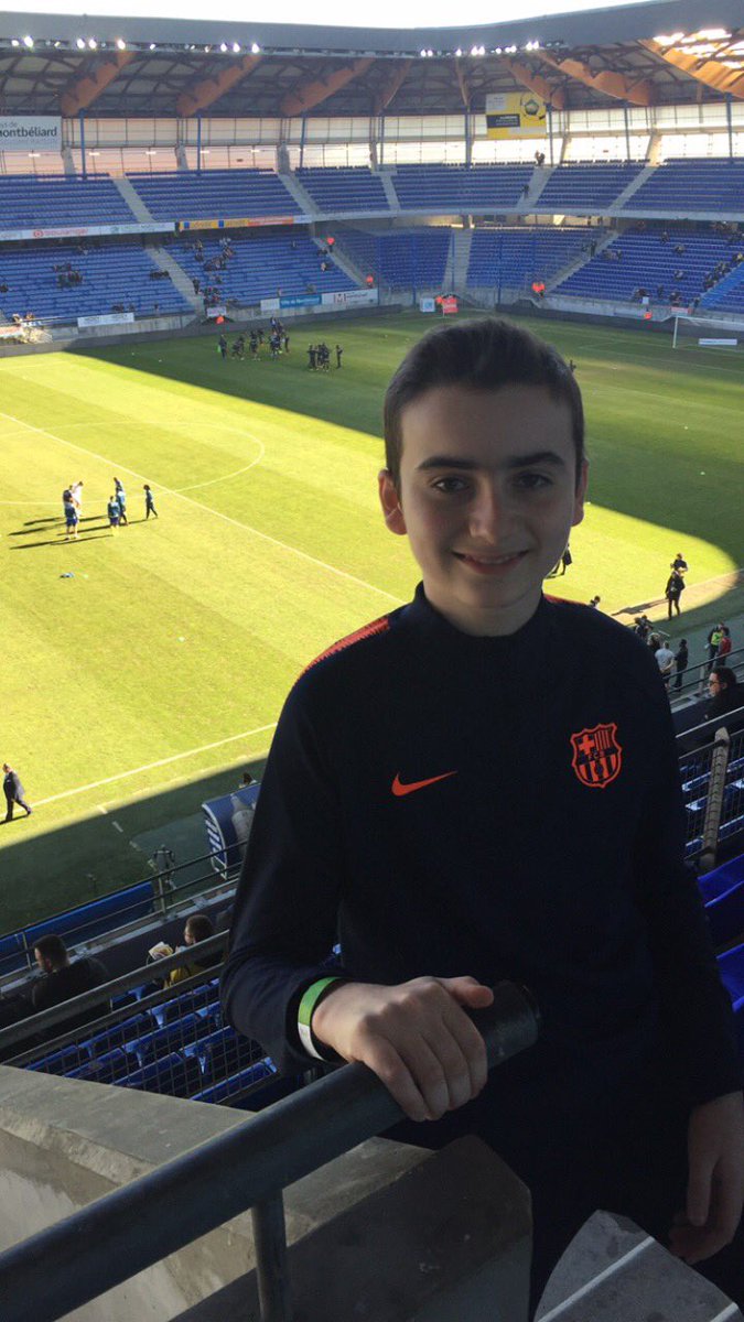 #JulesOnParis #engagementleucemie On aurait dû fêter tes 18 ans aujourd’hui 💔💔 tu nous manques!