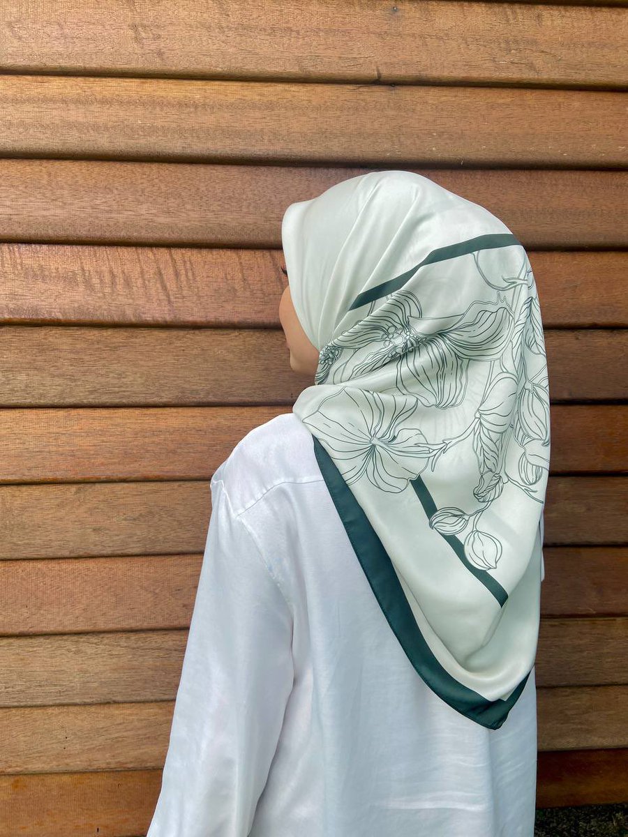 ehehefarahae's tweet photo. Sebabkan @tikasyazana kata dah boleh start order #EidSeries & #MemoriesRayaSeries jom join my waiting list 😆
Secure yours now with meeee!
Ws: https://t.co/irrOIiqbbx https://t.co/k2Q6WNBjko