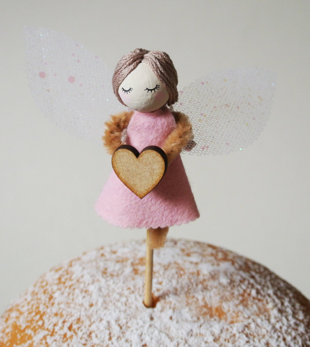 SewDaisyDid's tweet photo. Excited to share the latest addition to my #etsy shop: Fairy cake topper / mini hanging decoration. Choose your own colours, wings and shapes. Mini fairy decoration - ready to ship from the UK https://t.co/YDoERkhSRO #fairy #decoraton #caketopper #personalised #persona https://t.co/0sgsfgPZf9