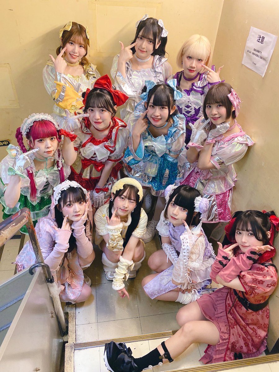 KYURUSHITE's tweet photo. ❥❥❥+:;;;:+❥❥❥+:;;;:+ ❥❥
空想キャリブレーションさんとの
2マンライブありがとうございました🎠
❥❥❥+:;;;:+❥❥❥+:;;;:+ ❥❥

#きゅるして 次のライブは🫧
🗓3/26(日)単独イベント
「ぎぶみーほわいとらぶ🤍」
チケット残り僅かとなっております🎫
https://t.co/sW9EjsU2ac
#DSPMLIVE https://t.co/mNMm3txYkb