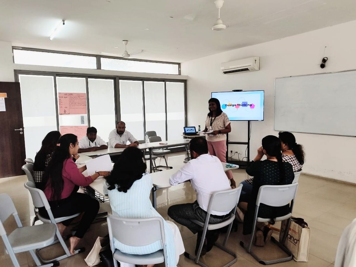 MadhulitaPat's tweet photo. A splendid Saturday, indeed!
It was an eventful day @SchoolSreenidhi facilitating and participating in the #Engage2023 education conference💫
#FromPriciplesIntoPractice #DesignThinkingWorkshop
I'm super happy and #grateful to all the participants who made it to my session😊 https://t.co/8BLvddPPm0