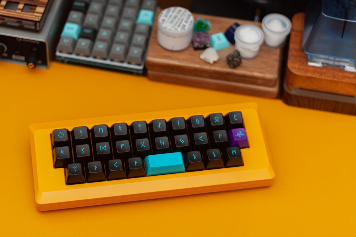 nillpo's tweet photo. Switch: Alpaca
Keycap: SA Pulse
#KEEB_PD #KEEB_PD_R140 https://t.co/IQJ4HsJwq7
