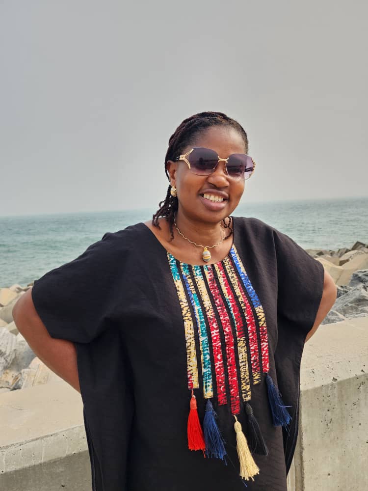 It's my wife's birthday!
Happy birthday to the number one praying wife! Iyawo Oloye!
...and happy MOTHERS' day too!