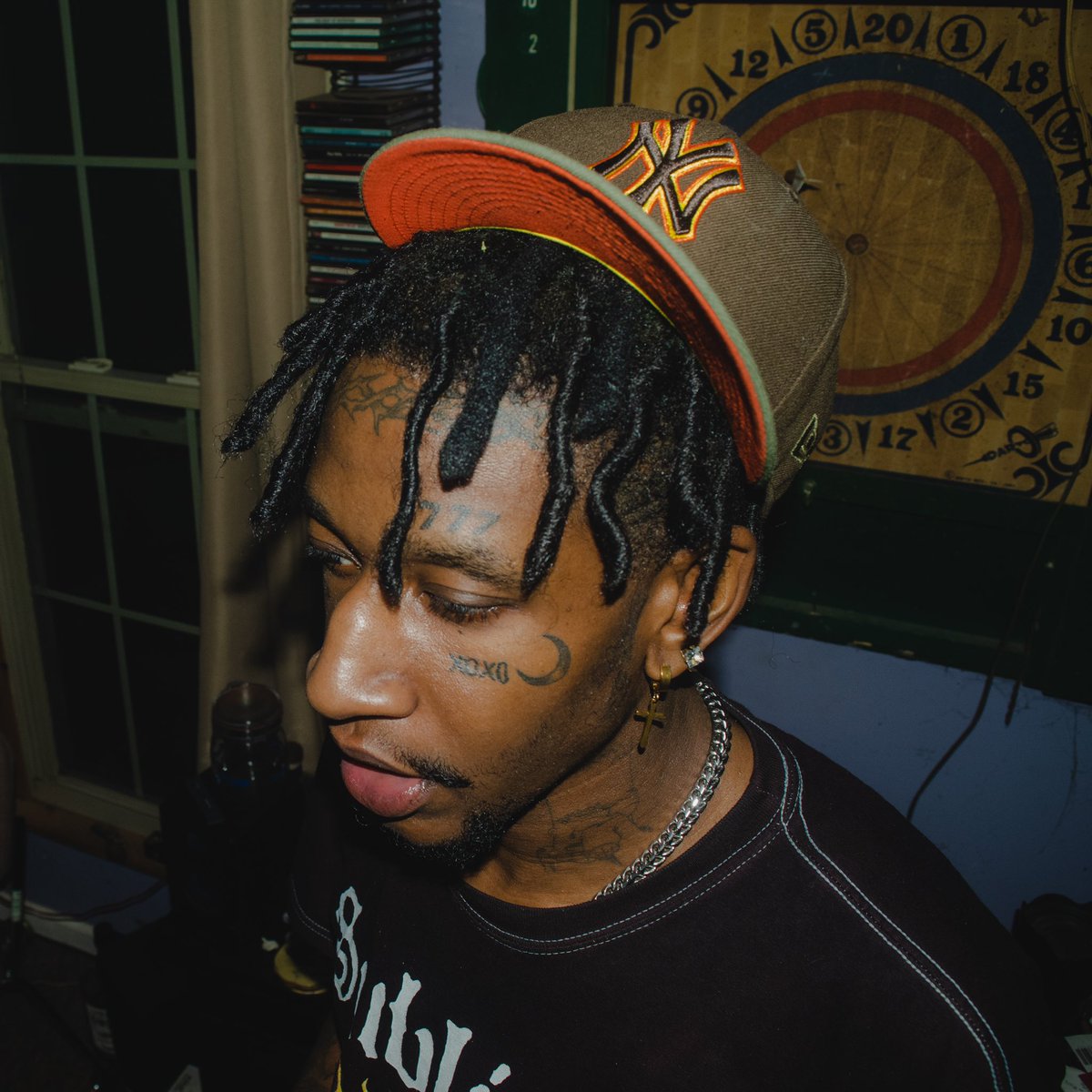 SOSgallery's tweet image. 4horsemen