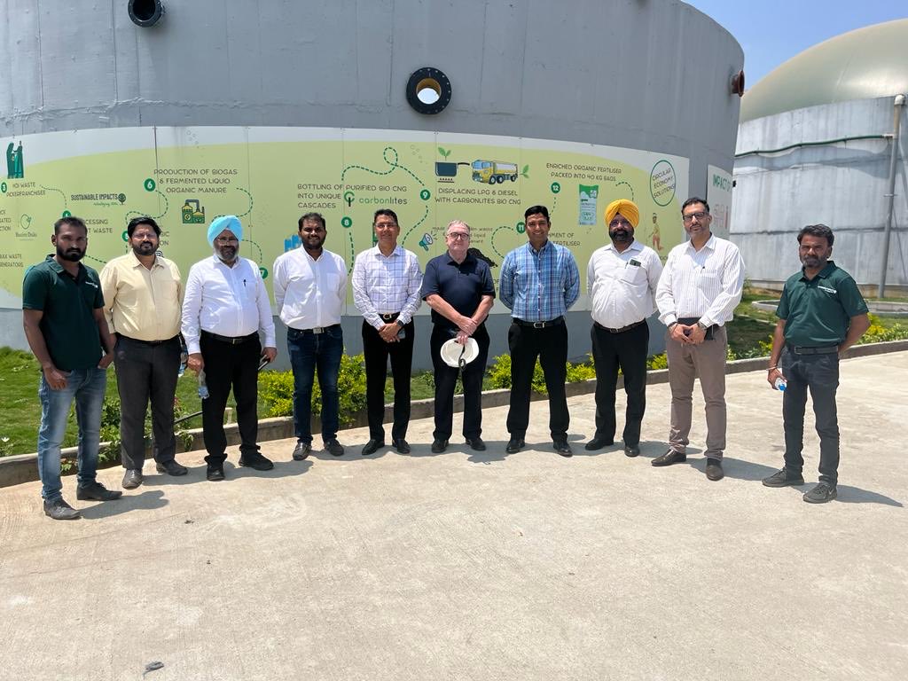 AroraAmanSunam's tweet photo. Had a fruitful plant visit along with PEDA Officials Sh.Sumeet Jarangal&amp;Sh MP Singh at Sustainable Impacts,Bengaluru 2study Municipal&amp;Agri waste 2 CNG&amp;CBG production which can prove 2b blessing for Pb
⁦⁦@BhagwantMann⁩ is committed to transform Pb a leader in Green Energy https://t.co/5NMI5uFLtv