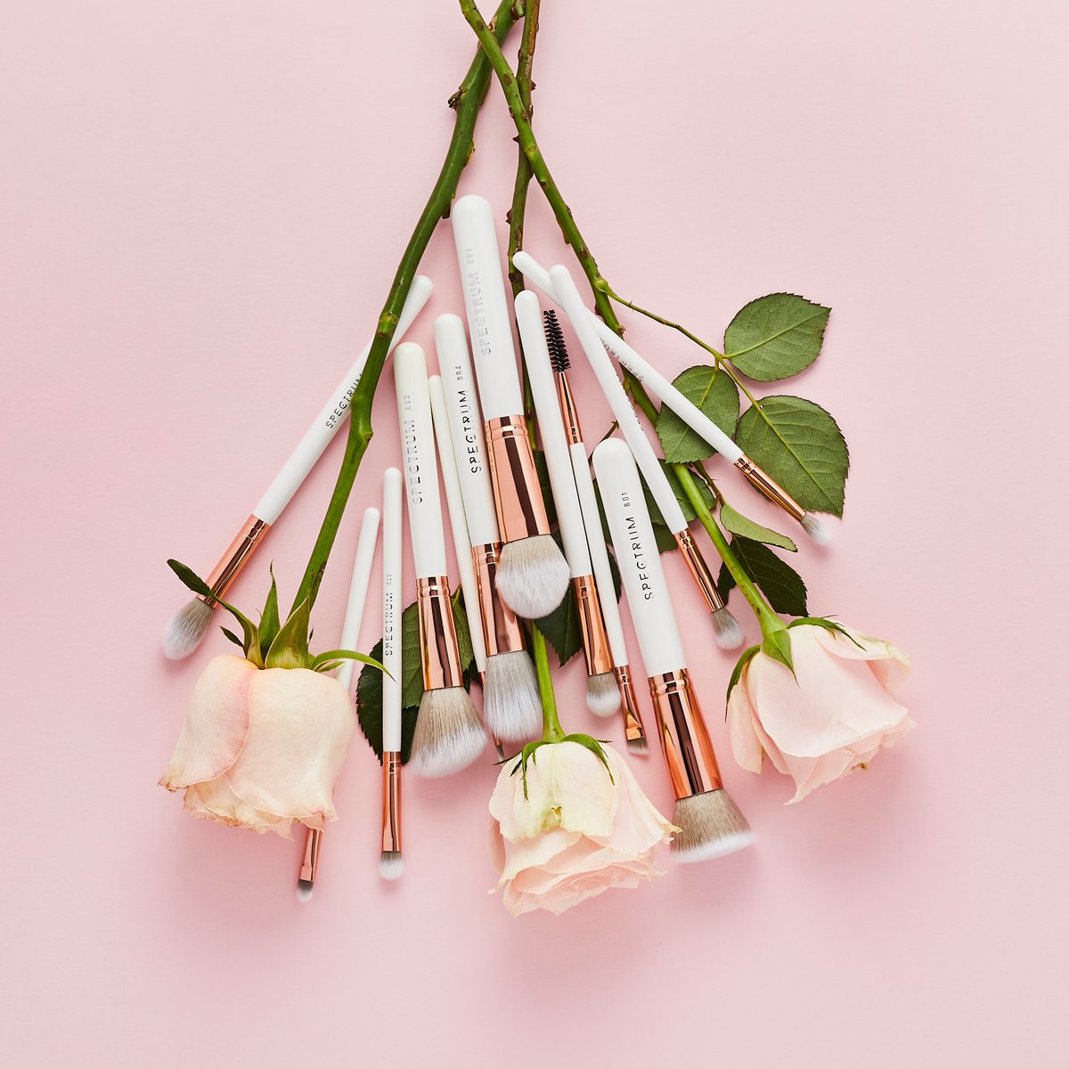 Spectrumbrushes's tweet photo. Happy Mother's Day to all the Mums out there πΈ Today is about you π
#SpectrumCollections #SpectrumBrushes #MothersDay2023 https://t.co/FVKJJR2XYn