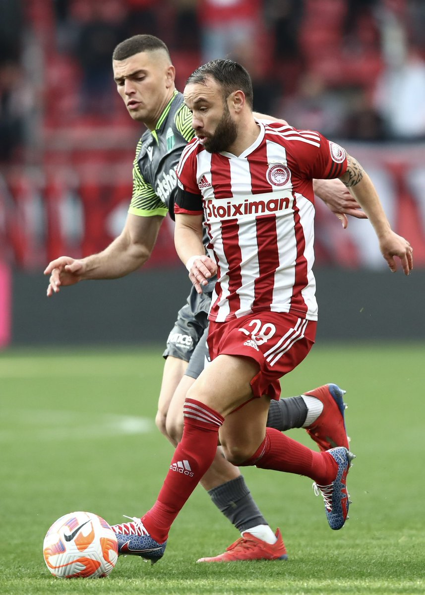 MathieuVal8's tweet photo. First Playoffs game today at Volos!
Let’s go for the final run #Olympiacos #Playoffs @Super_League_GR 🔴⚪️ https://t.co/Z6xzOM0DJs