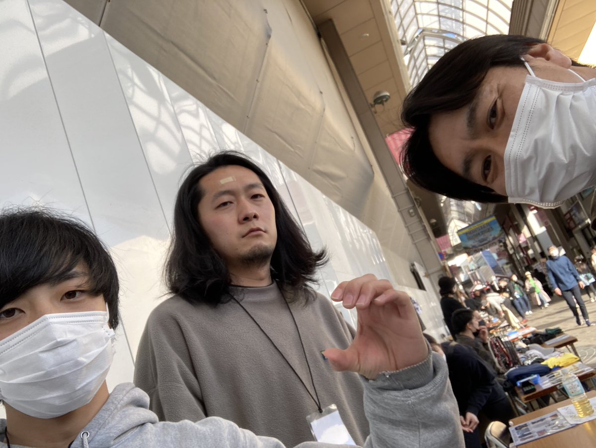 kobbaggio's tweet photo. 言質取りました。

4/8は『ライブハウス』🆗ですよ。

ぶちかまそうぜ。

#PRAY_FOR_ME
#サヌコロ2023 https://t.co/sVZbK5Co7i
