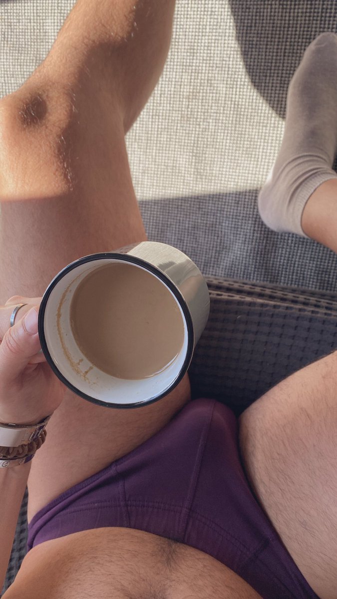BfLondon1's tweet photo. One Bulge + Cream to go please! #bulge #gay #gayhot #gaysex https://t.co/MOinlJsvST