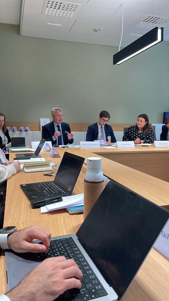 COP28_UAE's tweet photo. #COP28 Presidency participated at Helsinki Policy Forum, attended by HE Pekk Haavisto, 🇫🇮 ’s Minister for Foreign Affairs. 

In a consultation on the role of youth in COP28, the team stressed the need for Participation, Action, Voice
and Education (PAVE) to empower young people. https://t.co/UPl3axISme