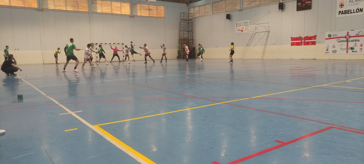 Cuartos de final:

Un pasito más , gran victoria la conseguida por nuestro Senior ante Urci Almería.

Partido que estuvo controlado en todo momento gracias a una gran defensa y acierto en ataque.

Partido de vuelta próximo sábado día 25 de marzo.

#vamosaguilar
#somosaguilar
