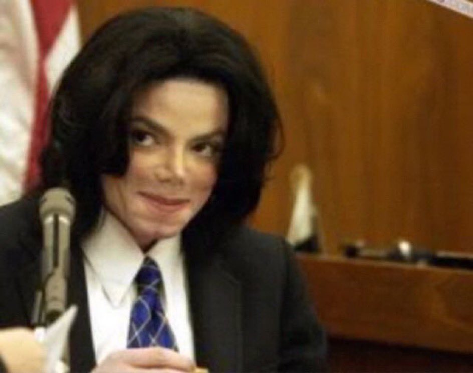 Mathobelasbongs's tweet image. Waze wamningi bo ugesi eSouth Africa 🤣