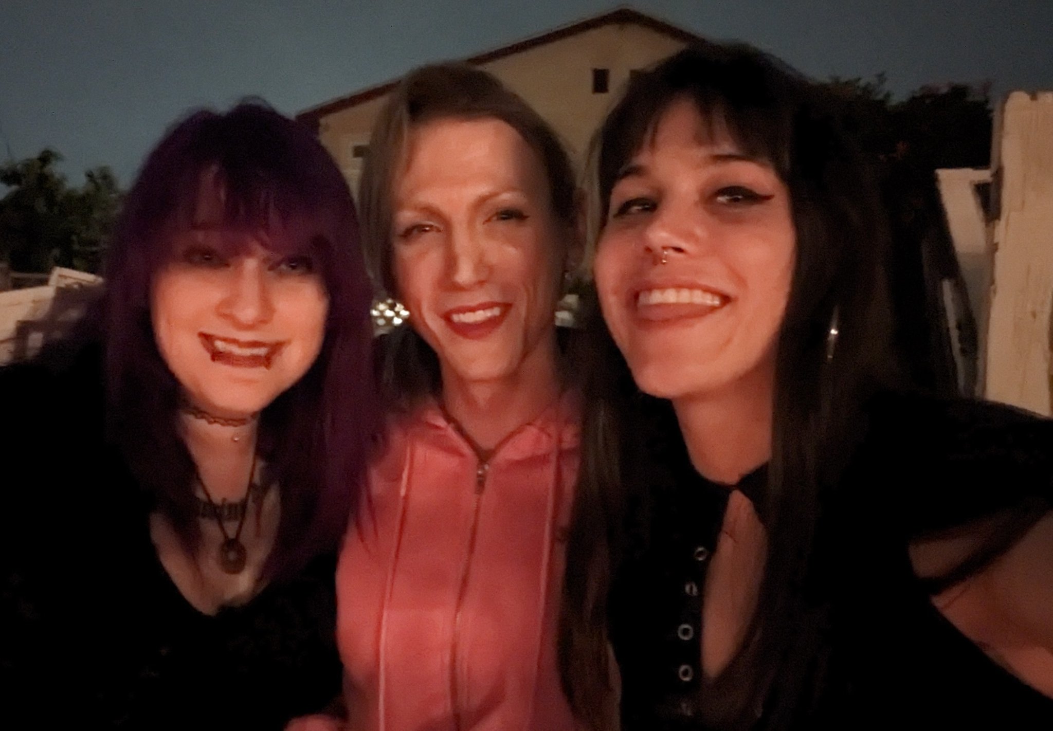 Nyxi Leon on Twitter: "@ElizabelleDixie @xZatanaBathoryx @TsNyxiLeon