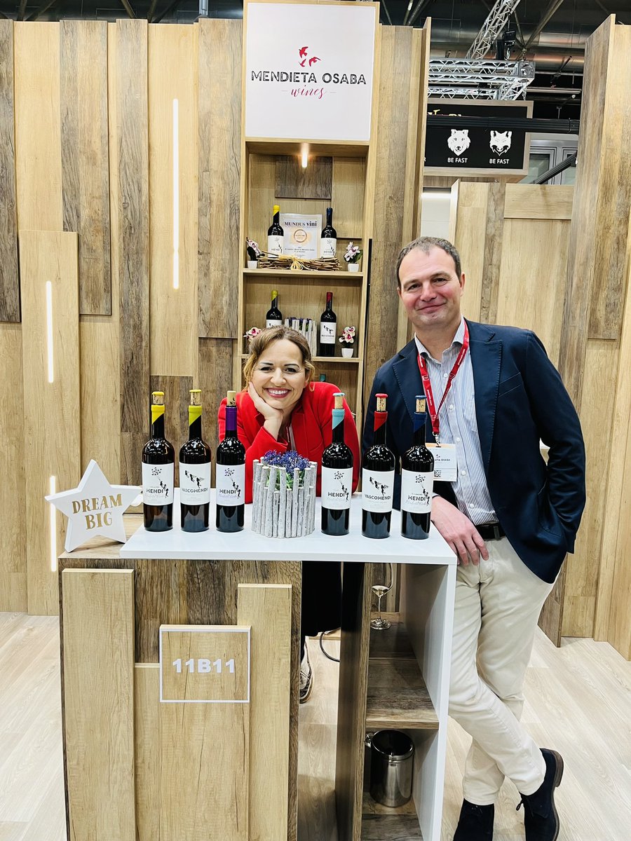 MendiOsabaWines's tweet photo. So very ready to rock and roll! PROWEIN  -
MARCH 19th-21st (Hall 11, Stand B11)

#rioja #prowein #dusseldorf #decanter #spanishwines #redwine #winefair #wine #whitewine #grapes #tempranillo #wineporn #wine #wein #winelover  #winestagram #vineyard #viña #winetime #instawine https://t.co/OGhdwZhB3V