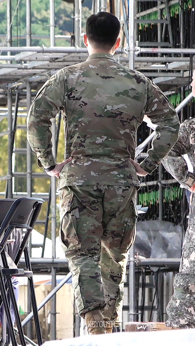 데이식스 영케이 전역 기념 #rt 이벤트🦊

RT 추첨 한 분께 우리 캣투사와 똑같이 생긴
소두 여우인형을 보내드려요💕
(국내 한정, 마이데이 한정, 비계❌)

당발은 영현이 전역날에 할게요❤️