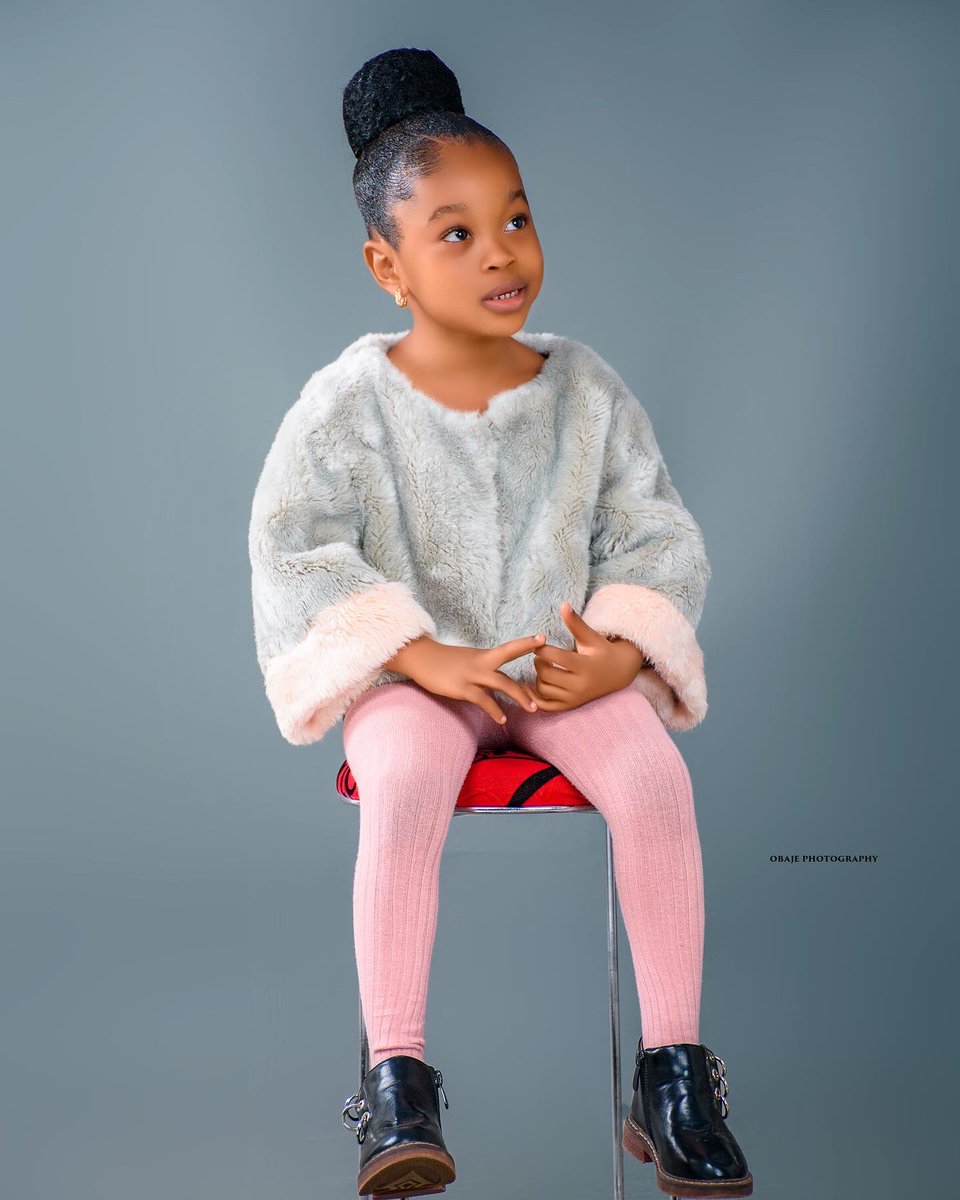 Katejackson003's tweet photo. Happy birthday to my beautiful and wonderful niece; I love you max 💕💙🎉❤️🎁🎈💕💕💙. #birthday
#niec #electionresult #olumide https://t.co/s3AQNszSQE