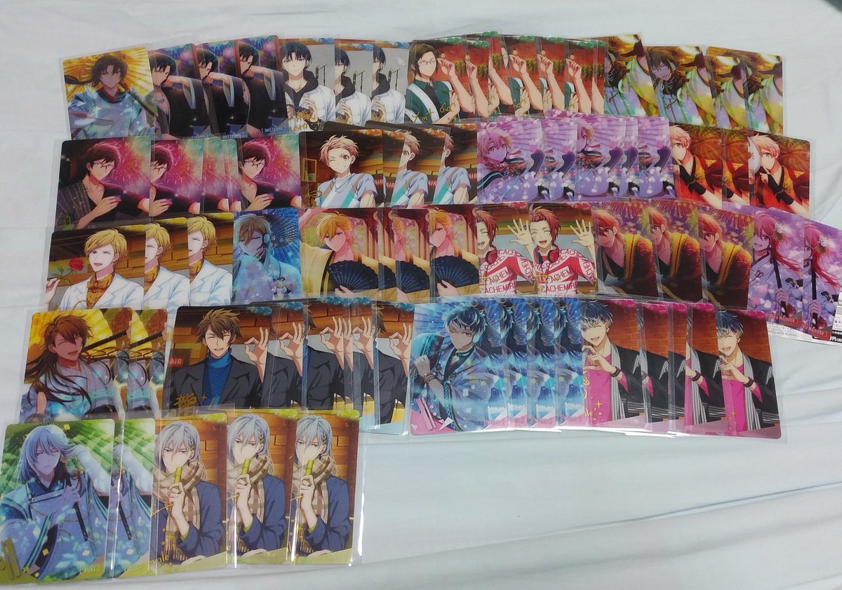 yu_712M's tweet photo. アイナナ メタカ
【交換】
譲→一織,大和,三月,環,壮五,ナギ,陸,楽,天,龍之介,百,千,悠,巳波,トウマ,虎於(別ツイウエハース,ぱしゃこれ)

求→壮五19弾SUGAO(メタカ、缶バ)、環壮五2019記念日＞固ツイ＞他絵柄

求は同数グループ絵柄以外の抱き合わせあり検討可。

→ https://t.co/LQSAyqVvv7