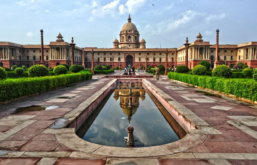 MattooShashank's tweet photo. It's been an action-packed week for 🇮🇳 foreign policy

- India to cooperate with AUKUS military partnership? 

-America finally confirms Ambassador to 🇮🇳

- US Senators back India against China on Arunachal Pradesh

🧵on the top 5 foreign affairs stories from 🇮🇳 this week👇 https://t.co/wUJQiywMsP