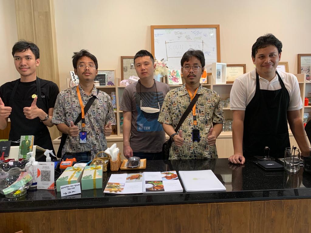 AndreRyanAutism's tweet photo. Terima kasih Kouji Cafe telah menerima kunjungan dari kami. Semoga usahanya lancar dan mampu memperhatikan segala peluang.

#kouji #koujicafe #jakarta #andredanryan #andreryanautism https://t.co/zWtyiMVJRO