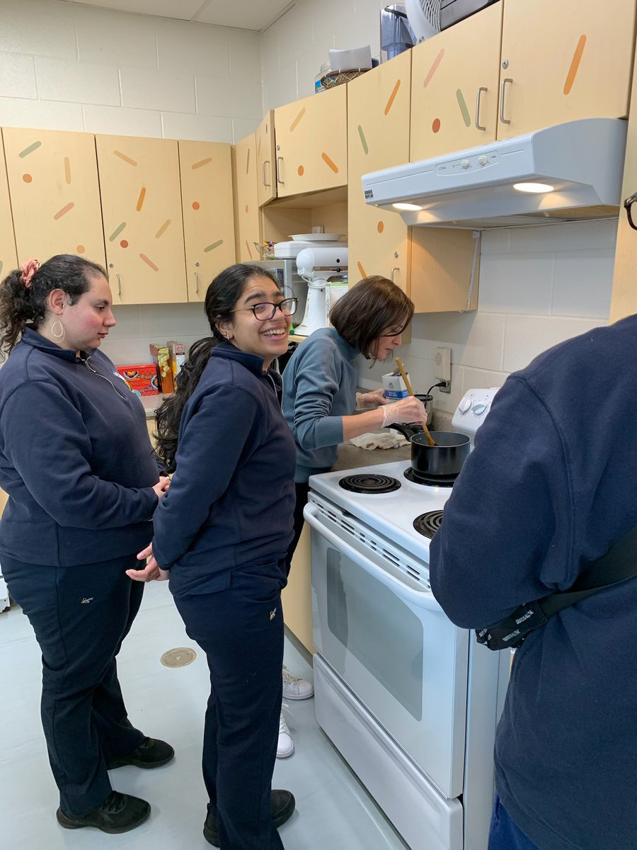 DelgobboLisa's tweet photo. It’s the last day of March Break. So, to get excited for the return of school, here’s a look back at few things the PIP room at @EaglesAscension has been up to these last few months: https://t.co/yk3xl6tcaV