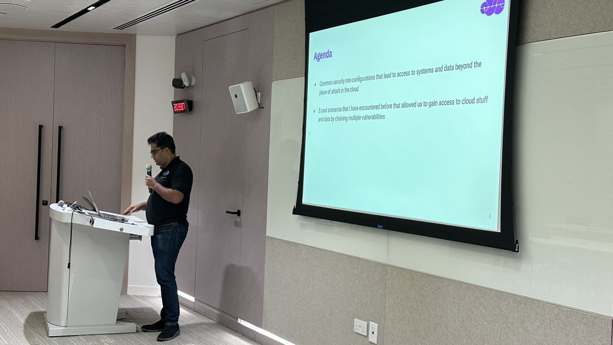 nullDubai tweet media