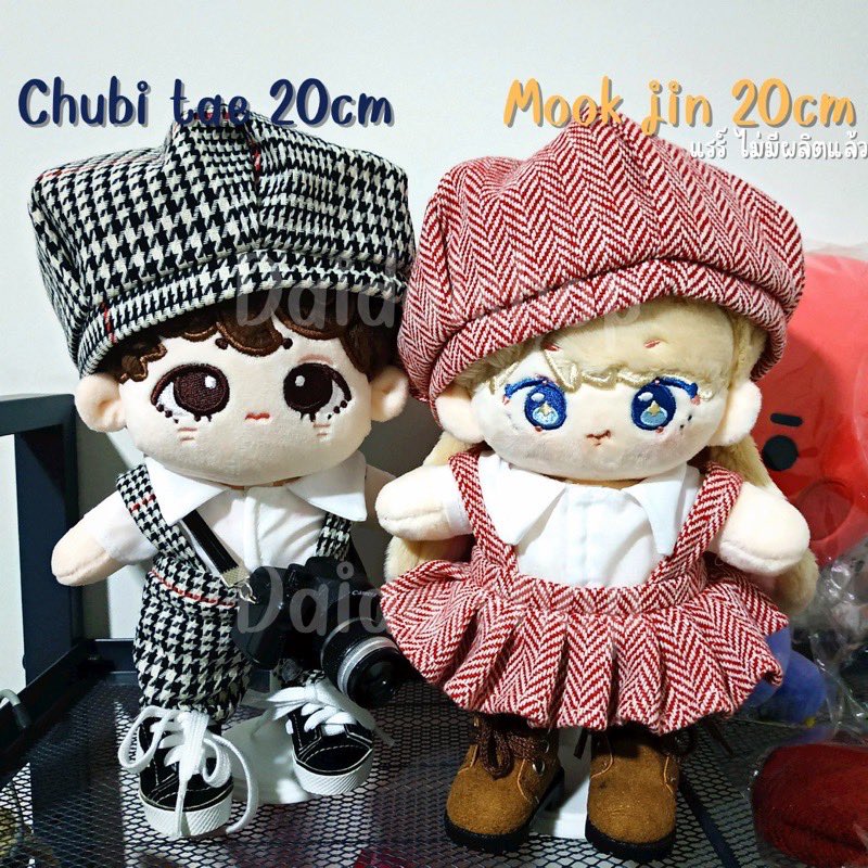 Kimstnanatis's tweet photo. ฝากน้องๆตุ๊กตาอิมเมจบังทันและชุดน้องๆสุดน่ารักด้วยจ้า สภาพดีเหมือนใหม่สุดๆ แม่ค้าแกะมาใส่ชุดเอาใส่ตู้โชว์อย่างเดียว #รีวิวShopee #ตุ๊กตาบังทัน #ตุ๊กตา20cm #ตลาดนัดบังทัน https://t.co/WfFr6A4wzg