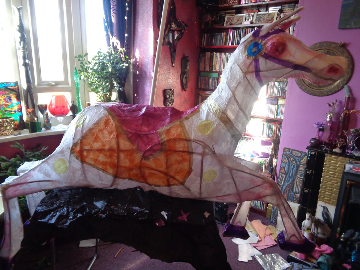 smallmassive's tweet image. Meet Dolly. She has escaped her carousel. Come and help her look for it at #sharrowlanterncarnival later. #fairgroundhorse #gallopers