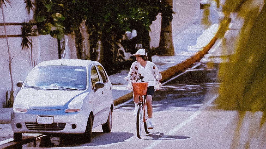 healwithtae's tweet photo. kim taehyung in mexico, on film 📸 https://t.co/yMDAnNrit4
